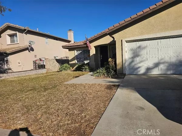 1371 Pinewood Drive, Corona, CA 92881