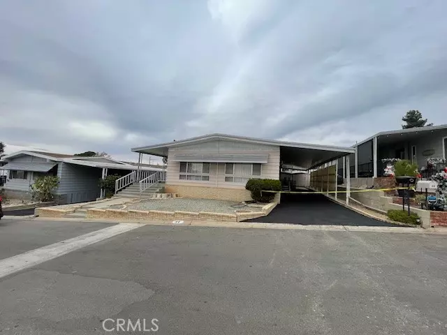 Yucaipa, CA 92399,12151 Fremont #44
