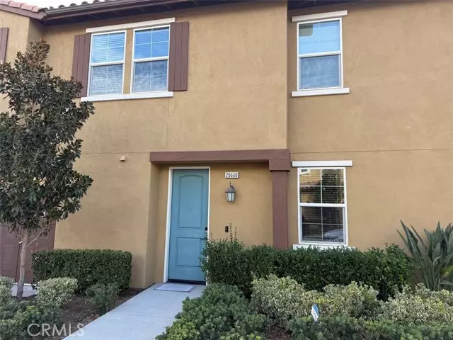 Valencia (santa Clarita), CA 91354,28660 Jardineras Drive