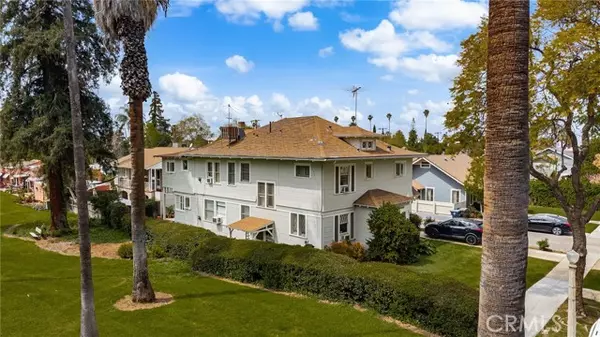 Redlands, CA 92373,24 Grant Street