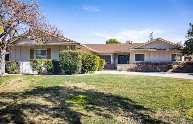 3647 Broadmoor Boulevard, San Bernardino, CA 92404