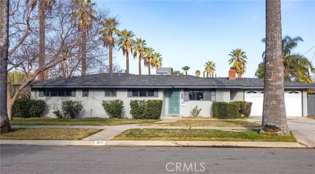 Redlands, CA 92373,960 Walnut Avenue