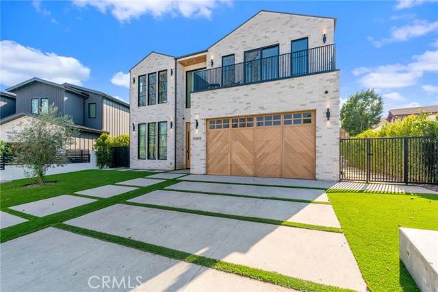 16846 Addison Street, Encino (los Angeles), CA 91436