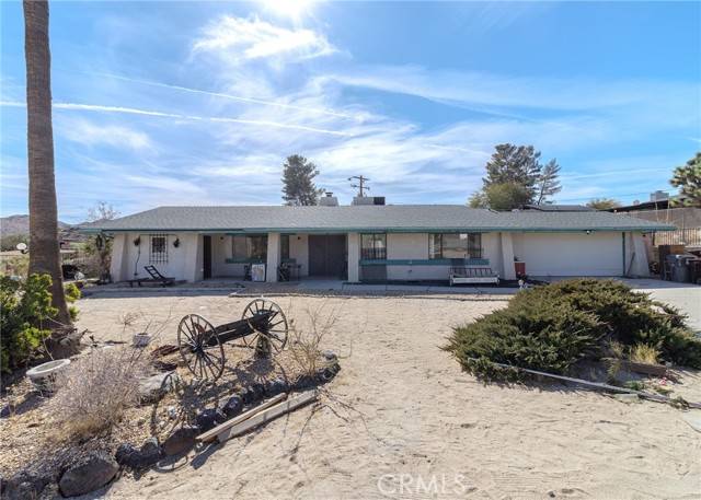 7464 Cardillo Trail, Yucca Valley, CA 92284