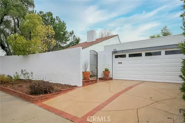 4528 Guildhall Court, Westlake Village, CA 91361