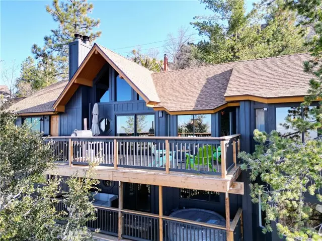 29050 Banff Drive, Lake Arrowhead, CA 92352