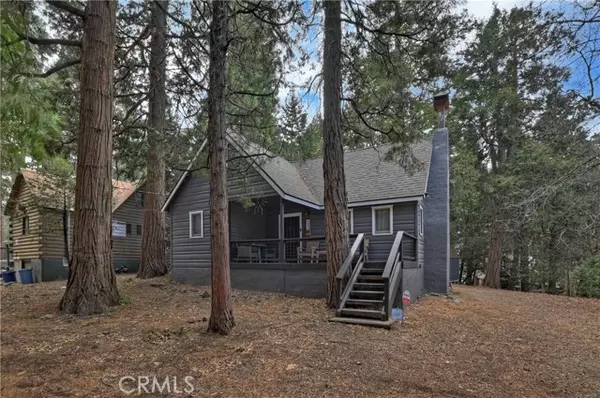 782 W Village Lane, Crestline, CA 92325