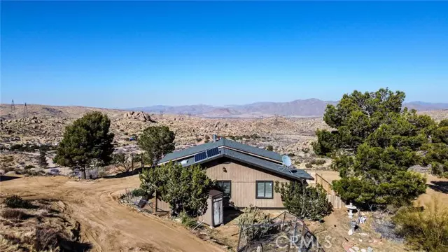 Apple Valley, CA 92308,24207 Cascade Trail