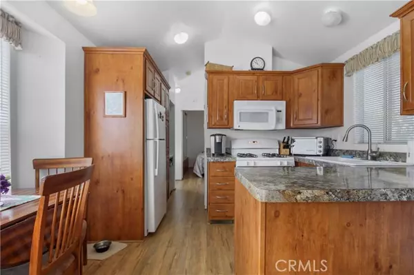 Desert Hot Springs, CA 92240,16400 Bubbling Wells #180