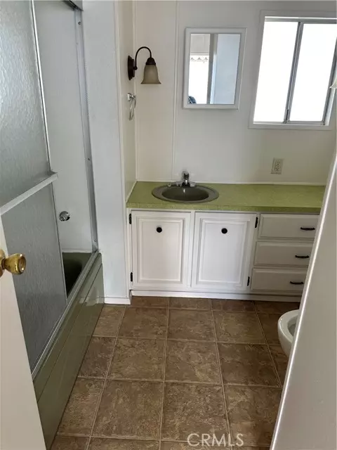 San Jacinto, CA 92583,999 Santa Fe #51