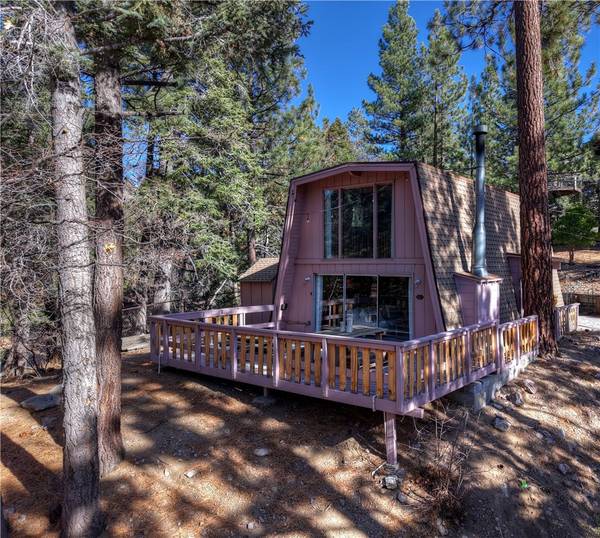 1271 Sand Canyon Court, Big Bear Lake, CA 92315