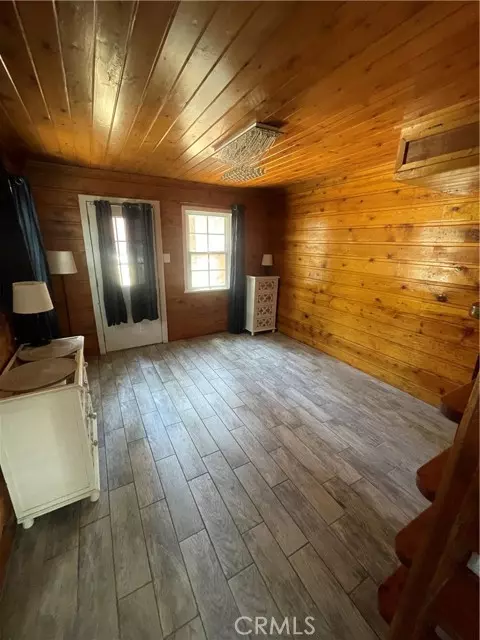 Big Bear Lake, CA 92315,528 Cottage Lane
