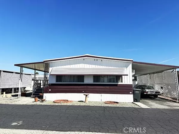 332 N LYON Avenue #80, Hemet, CA 92543