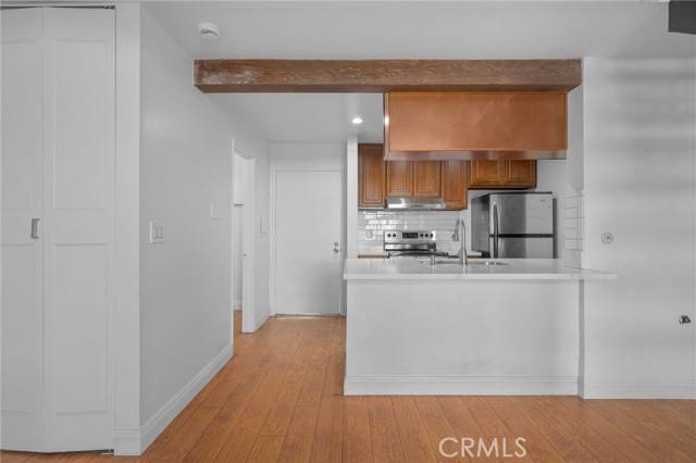 Inglewood, CA 90301,550 W Regent Street #334