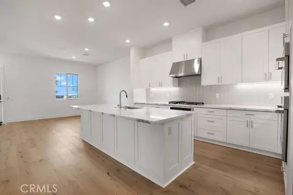 Irvine, CA 92618,109 Great Park Boulevard