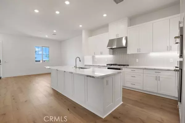 Irvine, CA 92618,109 Great Park Boulevard