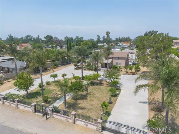 Fontana, CA 92335,9408 Poplar Avenue