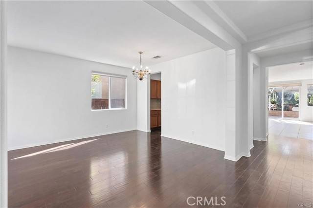 Corona, CA 92883,11077 Kalmia Court