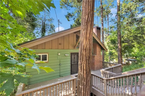 Crestline, CA 92325,23550 Lake Drive