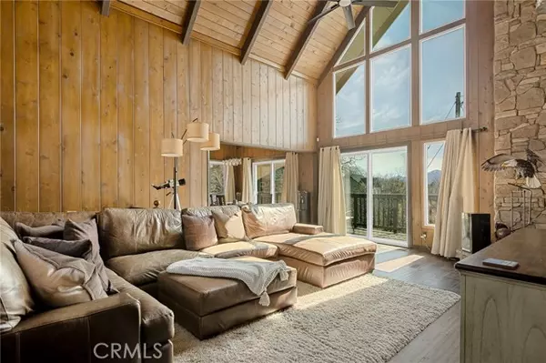 Lake Arrowhead, CA 92352,27994 W Shore Road