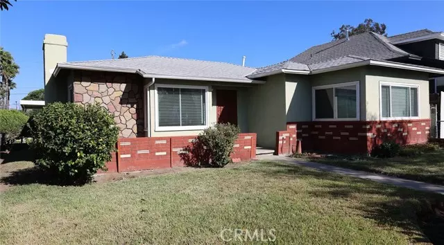 501 S Victoria Avenue, Corona, CA 92879