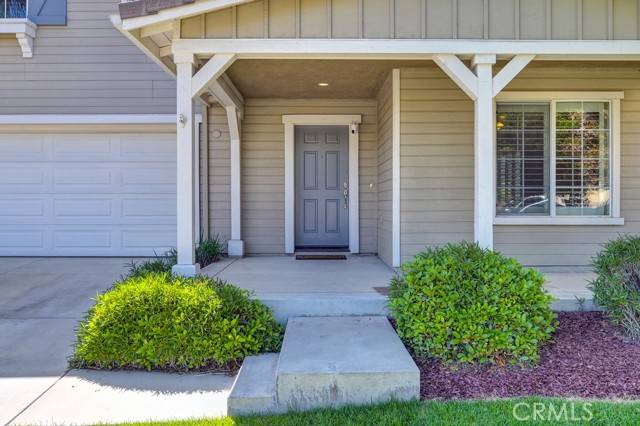 Corona, CA 92883,24932 Greenbrier Court