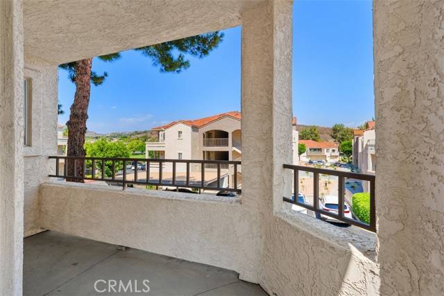 1980 Las Colinas Circle #208, Corona, CA 92879
