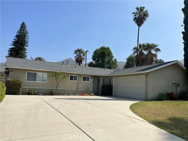 235 Green Oaks Drive, Riverside, CA 92507