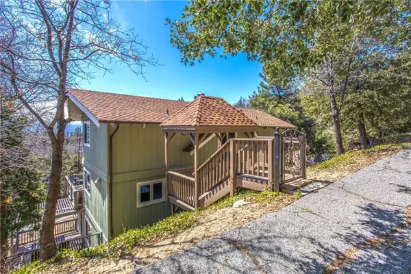 Lake Arrowhead, CA 92352,28834 Zion Drive