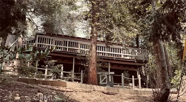 23739 Skyland Drive, Crestline, CA 92325