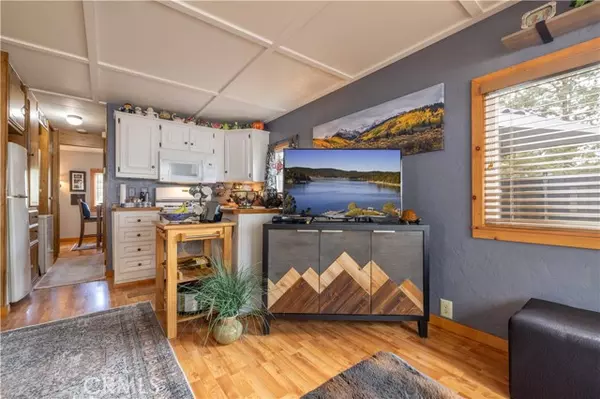 Big Bear Lake, CA 92315,41150 Lahontan #C4