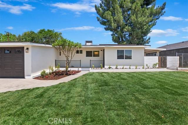 Riverside, CA 92503,3483 Farnham Place