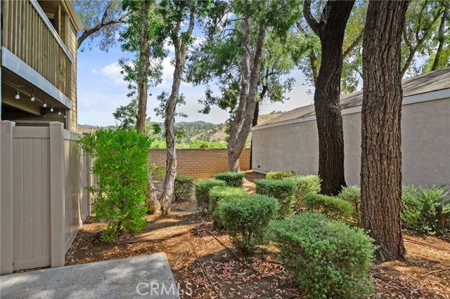 Yorba Linda, CA 92887,23478 Cambridge Road #296