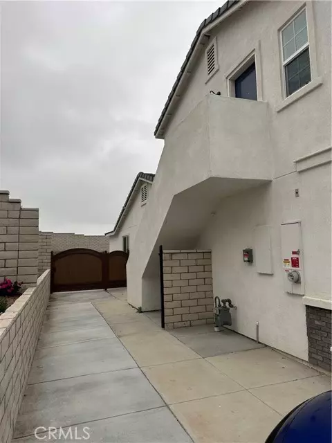 San Bernardino, CA 92407,6899 N Curtis Lane