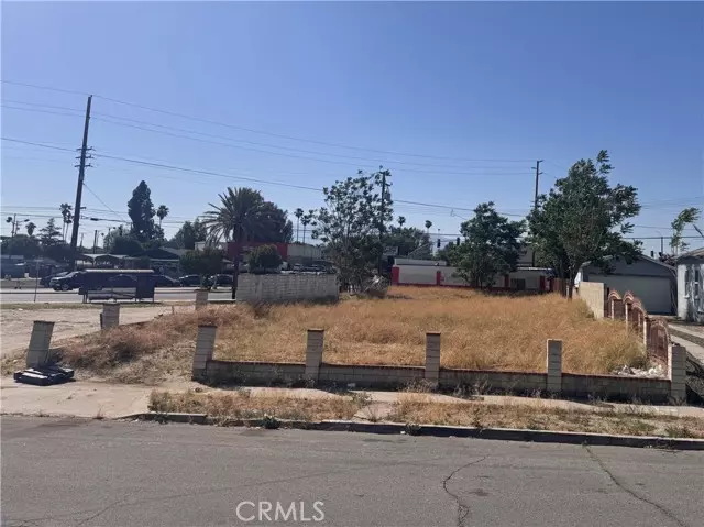 Colton, CA 92324,815 Orange Grove Avenue