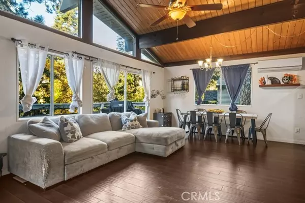 Crestline, CA 92325,22868 Laurel Lane