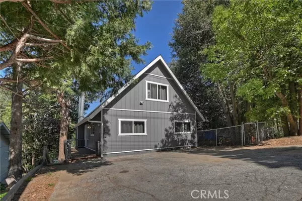 Crestline, CA 92325,197 Weisshorn Drive