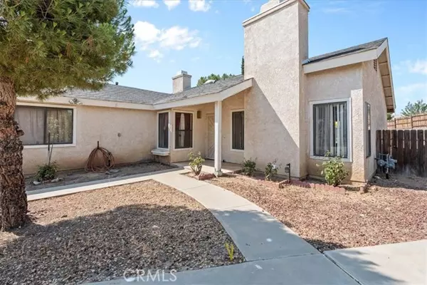 Hesperia, CA 92344,14237 Poplar Street
