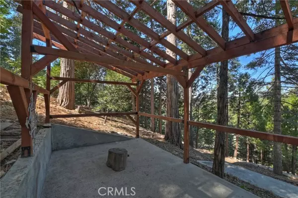 Lake Arrowhead, CA 92352,28545 Wabash Drive