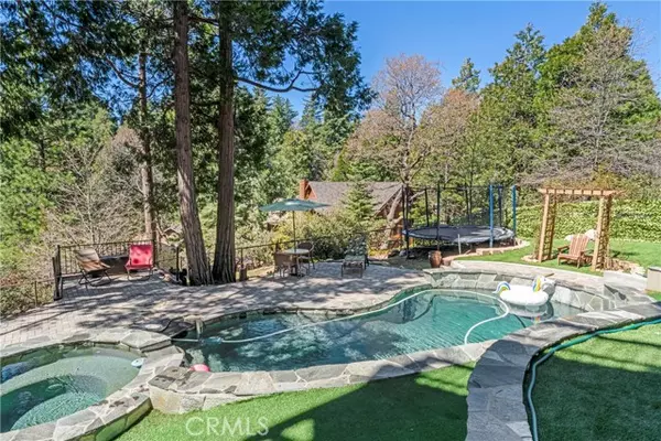 Lake Arrowhead, CA 92391,183 Chipmunk Drive
