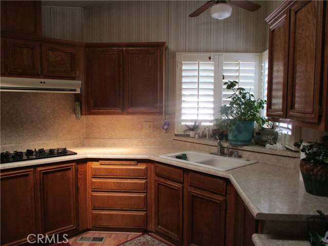 Hemet, CA 92545,24515 California Avenue #21