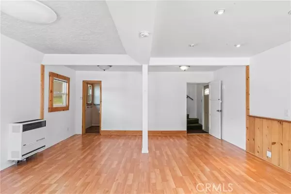 Cedar Glen, CA 92321,29135 Hook Creek Road