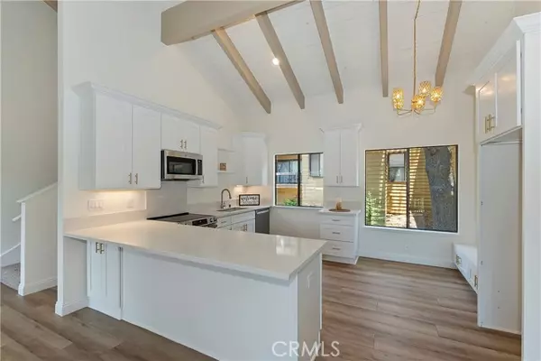 Lake Arrowhead, CA 92352,27657 Peninsula Dr. #131