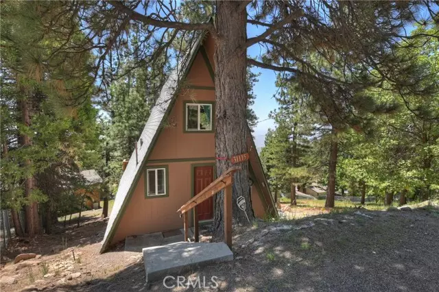 Running Springs, CA 92382,31115 All View Drive