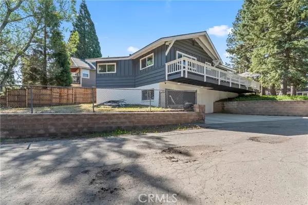 Running Springs, CA 92382,30955 Scenic Way