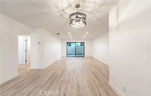 Santa Ana, CA 92701,611 W 1st Street #101
