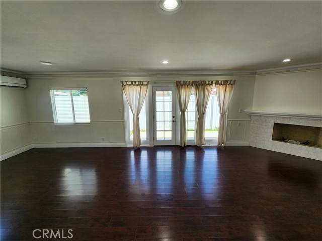 Granada Hills (los Angeles), CA 91344,10450 Balboa Boulevard
