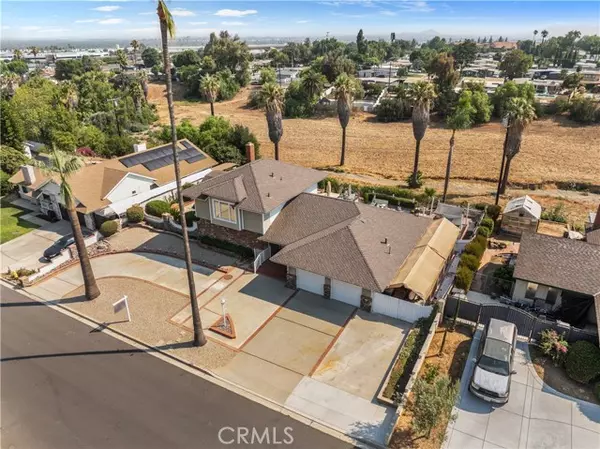 2001 Cypress Point Drive, Corona, CA 92882