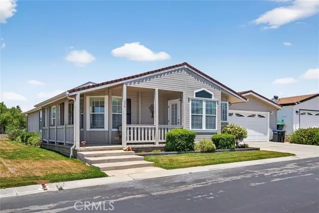 Calimesa, CA 92320,10961 Desert Lawn Drive #394