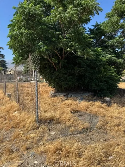 Banning, CA 92220,732 N Allen Street